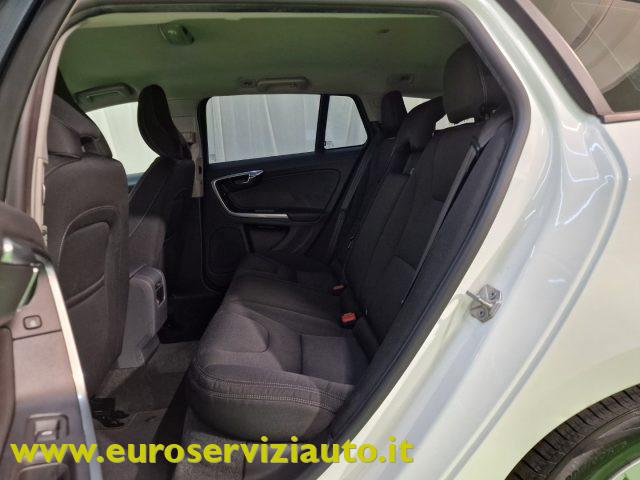 VOLVO V60 D2 1.6 Powershift Kinetic N1