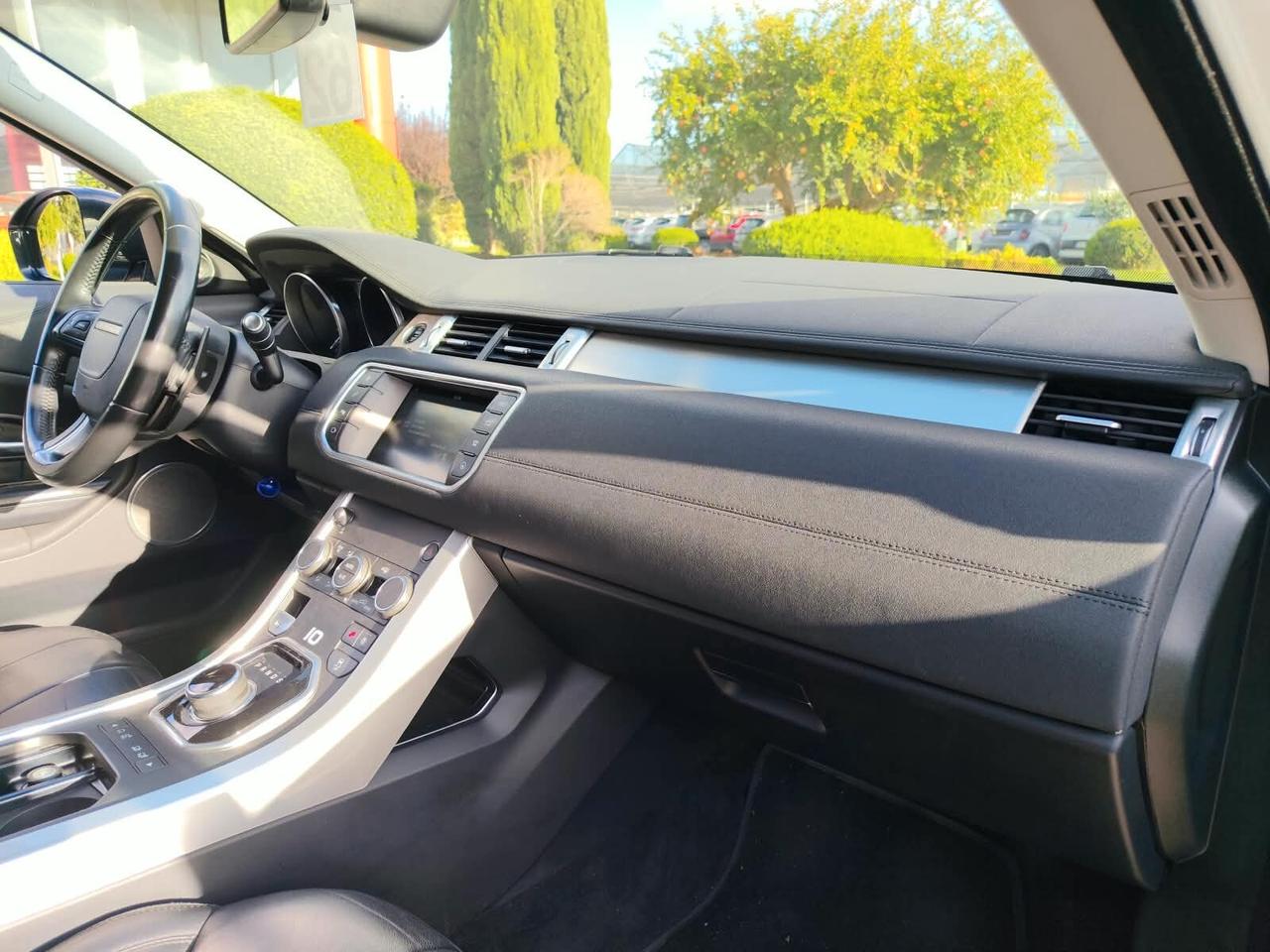 Land Rover Range Evoque 2.0 TD4 150 CV 5p. SE