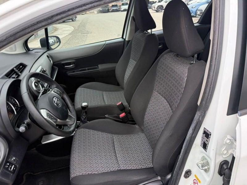 Toyota Yaris Yaris 5p 1.0 Active GARANZIA FINO AL 2029