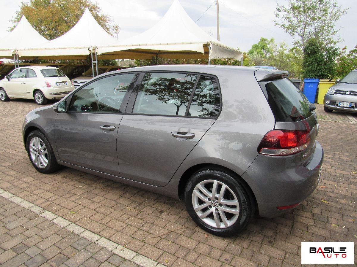 VOLKSWAGEN - Golf 6 - 1.6 TDI DPF 3p. Highline