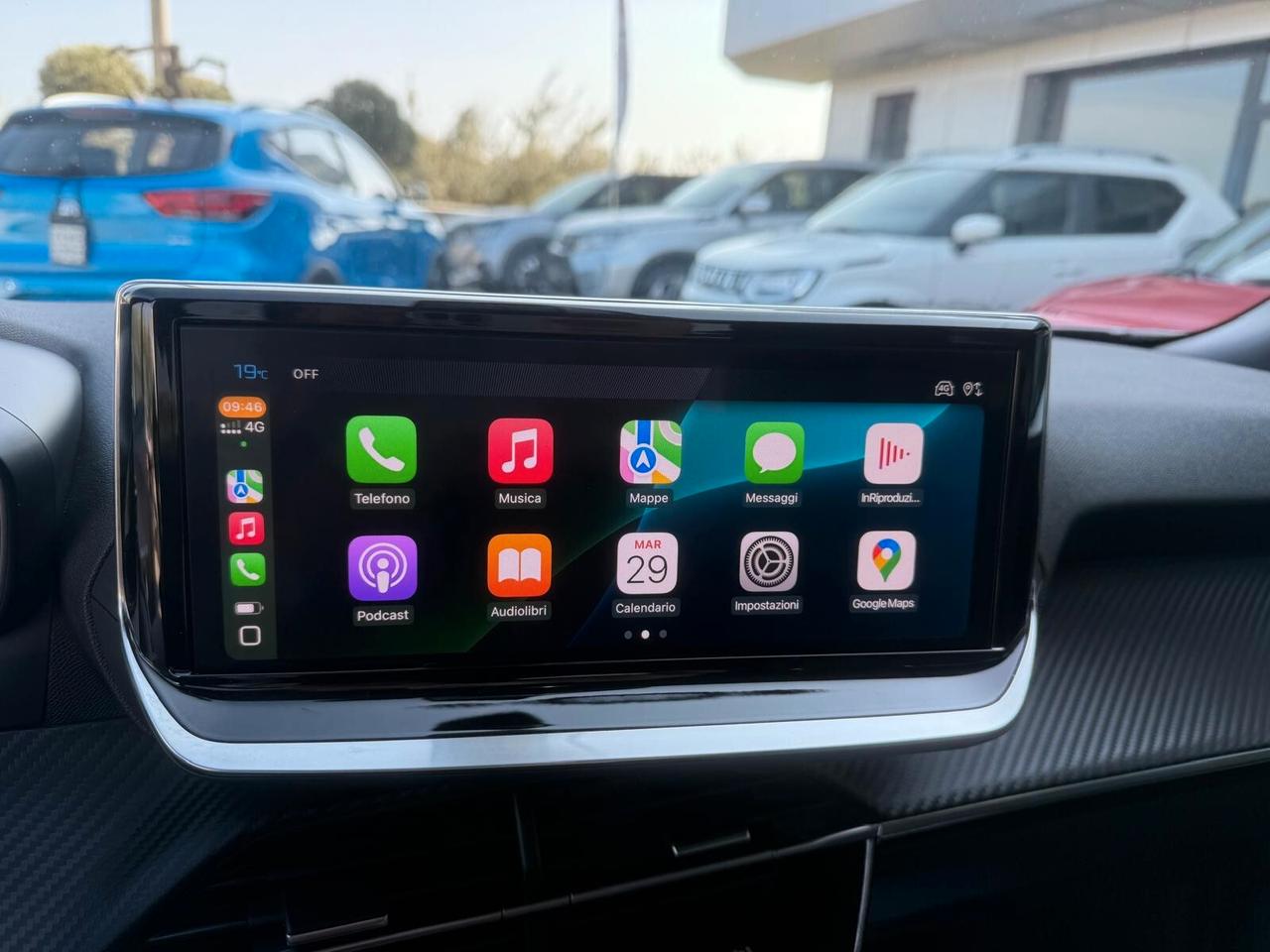 Peugeot 2008 PureTech 100 S&S Allure - ok neopatentati -