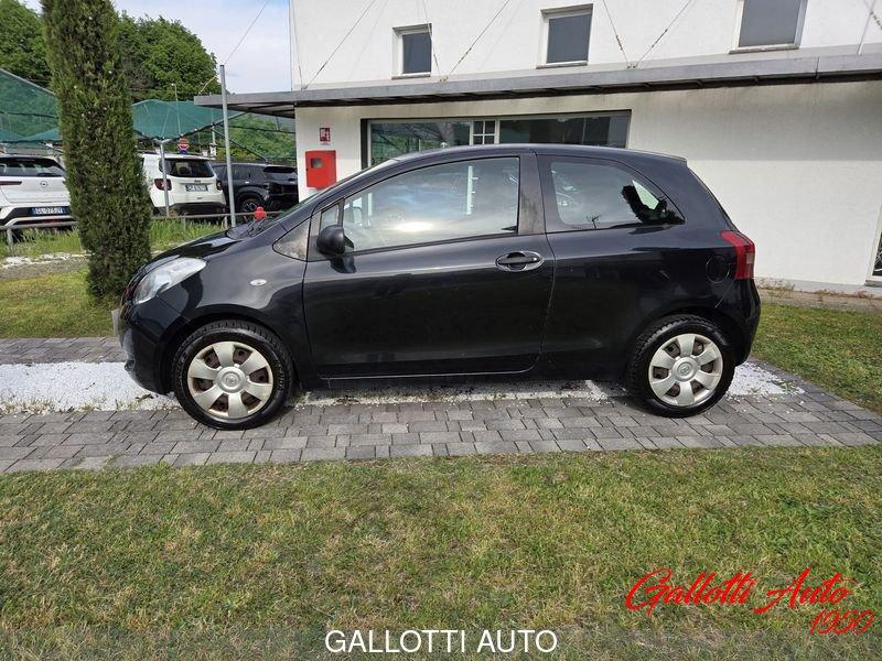 Toyota Yaris 1.0 3 porte