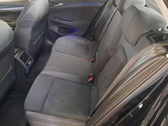 Volkswagen Golf 8ª serie 2.0TDI 115CV DSG Style - NEOPATENTATI