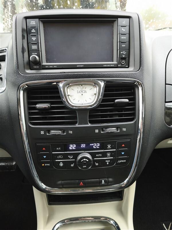 Lancia Voyager 2.8 JTDM 163cv Gold - IVA ESPOSTA