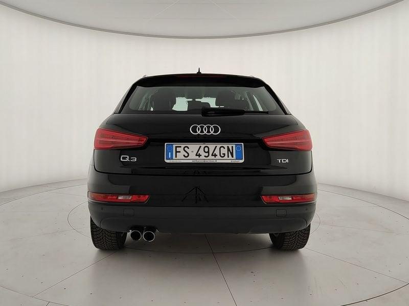 Audi Q3 2.0 TDI 120 CV Business