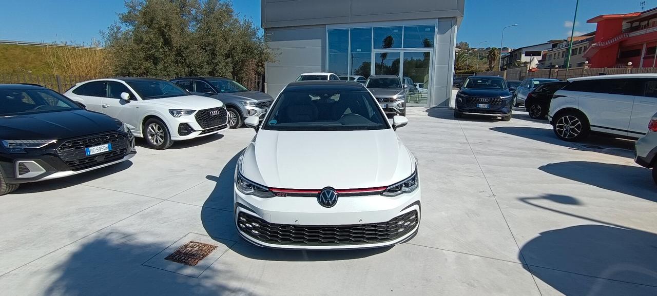 Volkswagen Golf GTI 2.0 TSI 28900 CHIAVI IN MANO