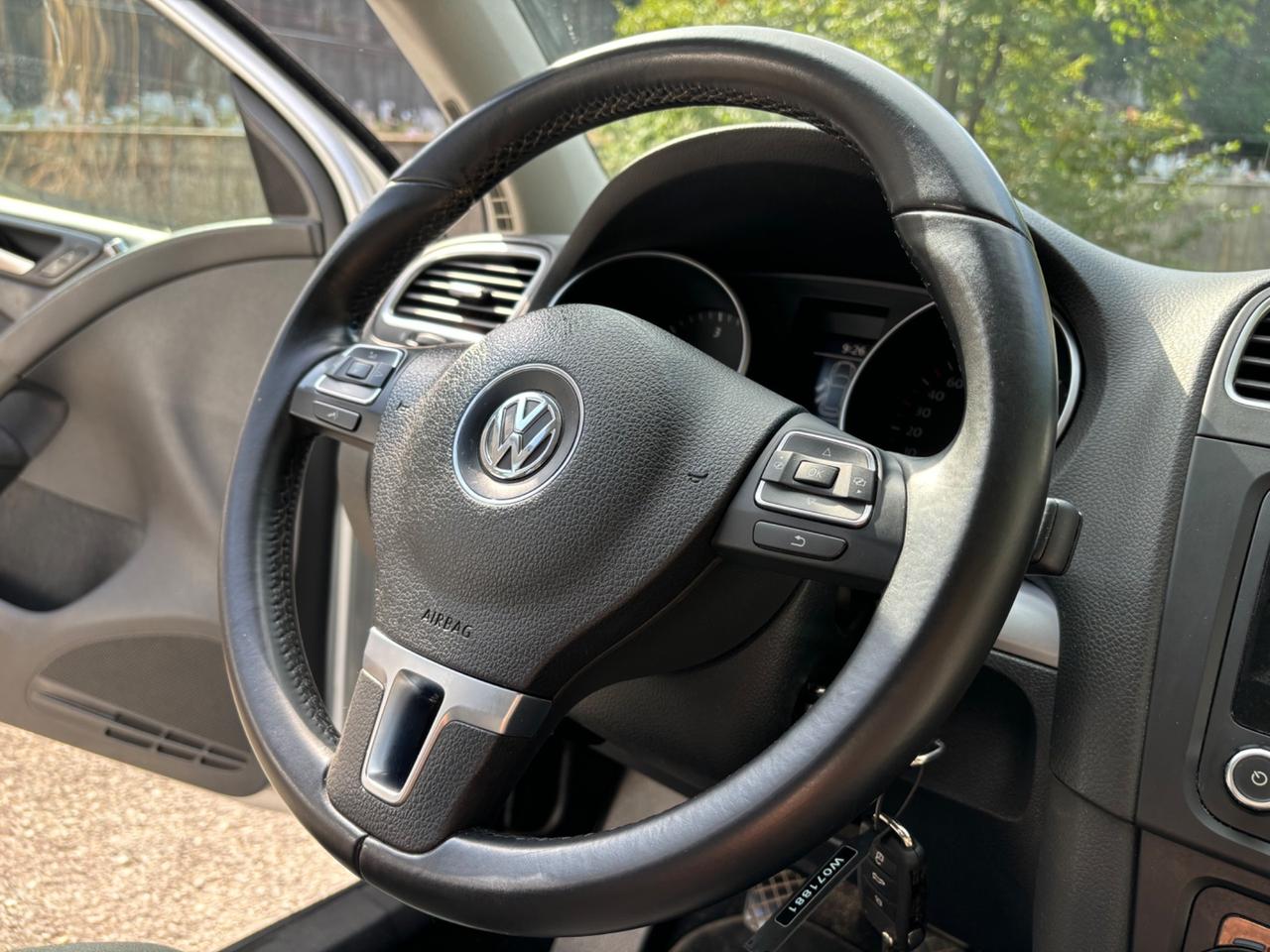 Volkswagen Golf 1.6 TDI DPF 5p. Highline