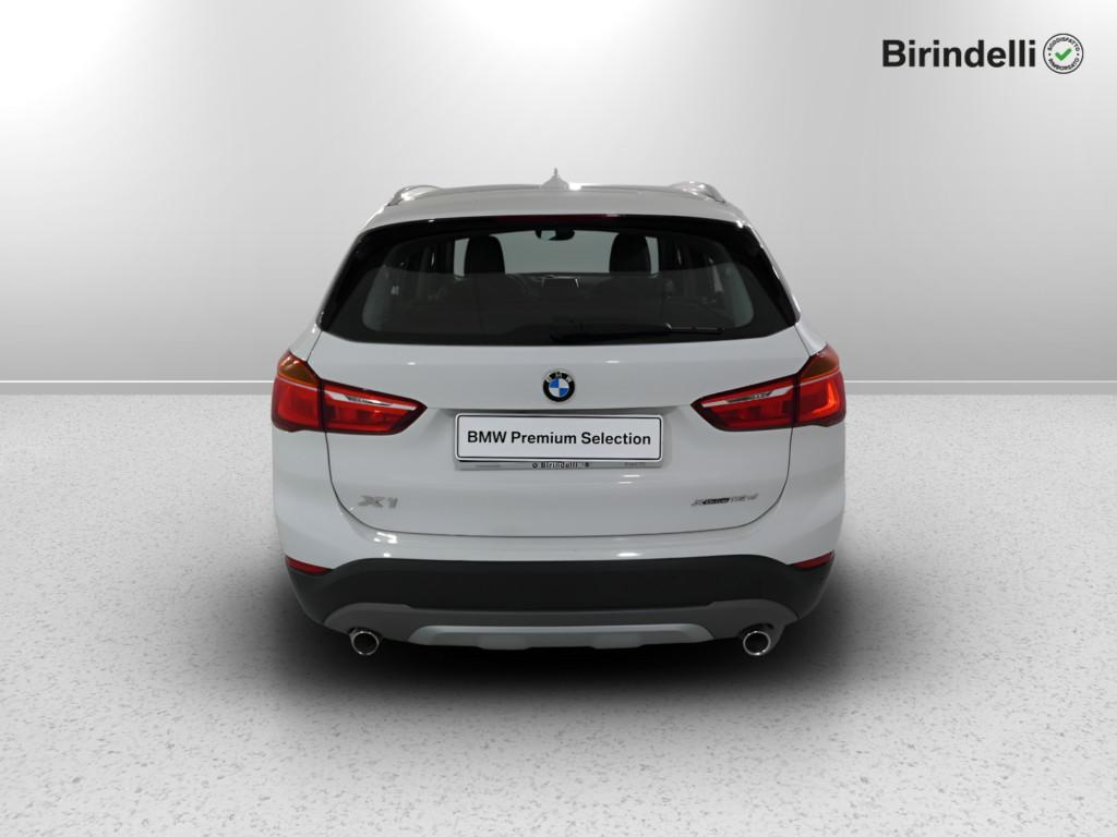 BMW X1 (F48) - X1 xDrive18d xLine