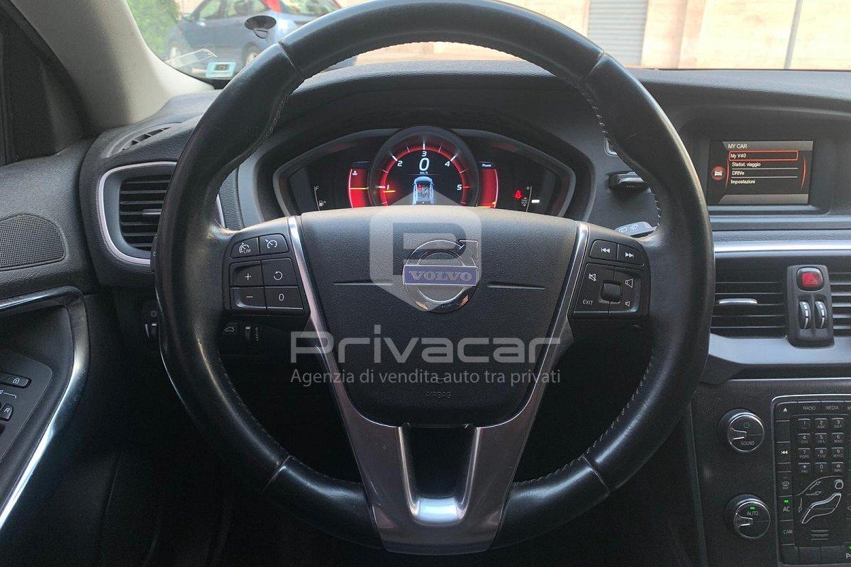 VOLVO V40 D2 1.6 Kinetic