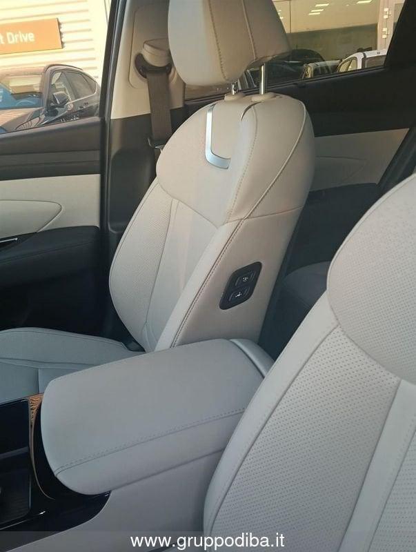 Hyundai Tucson 1.6 Gamma II T-GDI Petrol 6 Speed A/T 2WD PE 1.6PHEV AT 2WD EXELLENCE+(C)