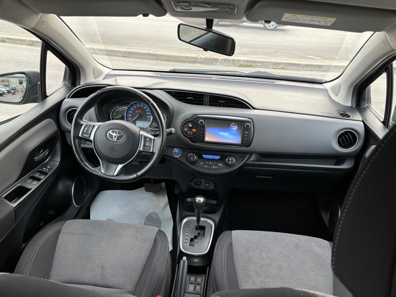 Toyota Yaris 1.5 Hybrid 5 porte Active