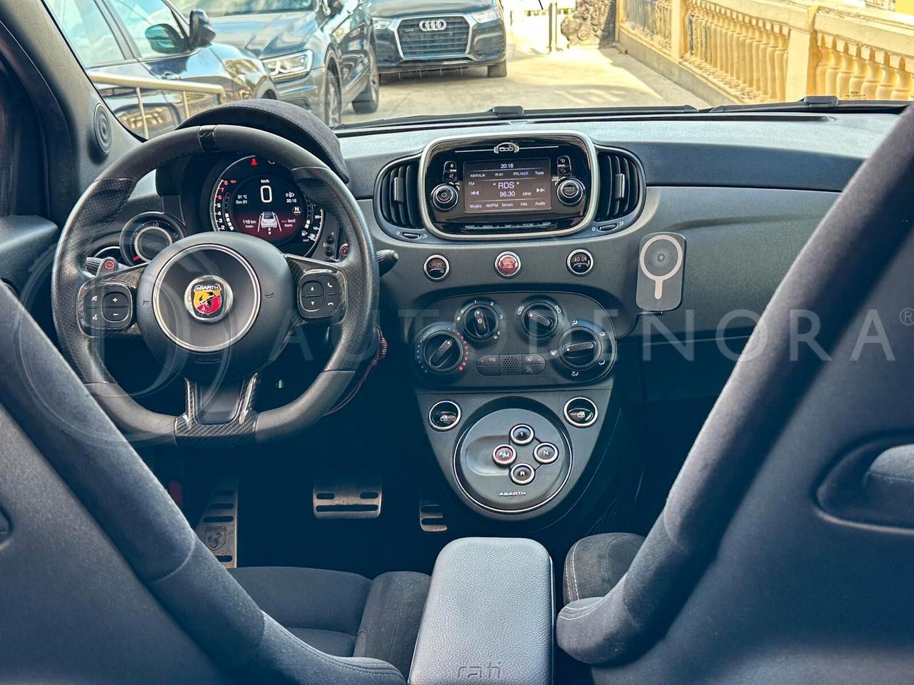 Abarth 595 C 1.4 Turbo T-Jet 180 CV Competizione#70ANNIVERSARIO#AUTO#CABRIO#XENO#SABELT