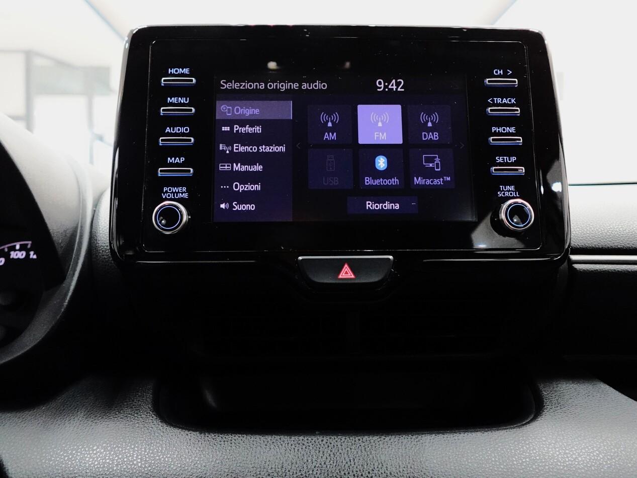 Toyota Yaris 1.5 E-CVT HYBRID 116 CV BUSINESS