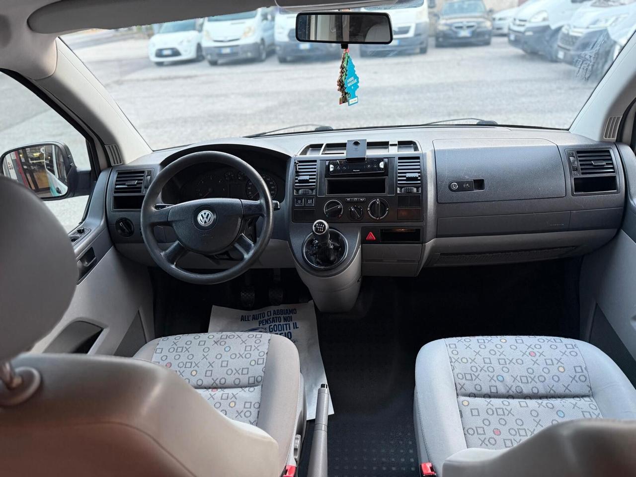 Volkswagen Transporter Caravelle T5 2.5 TDI/130CV PC