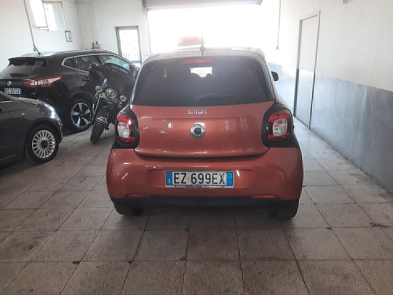 Smart ForFour 70 1.0 Youngster