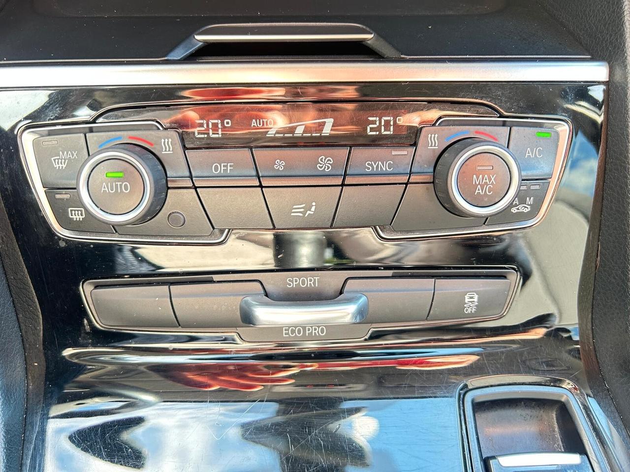 Bmw 2er Active Tourer 218d Luxury