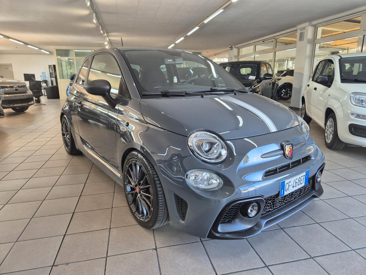 Abarth 695 1.4 Turbo T-Jet 180 CV Competizione