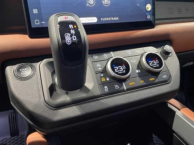 Land Rover Defender 90 - SPECIAL VEHICLE - iva esposta