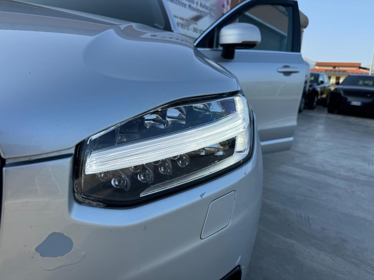 Volvo XC 90 XC90 D5 AWD Geartronic R-design