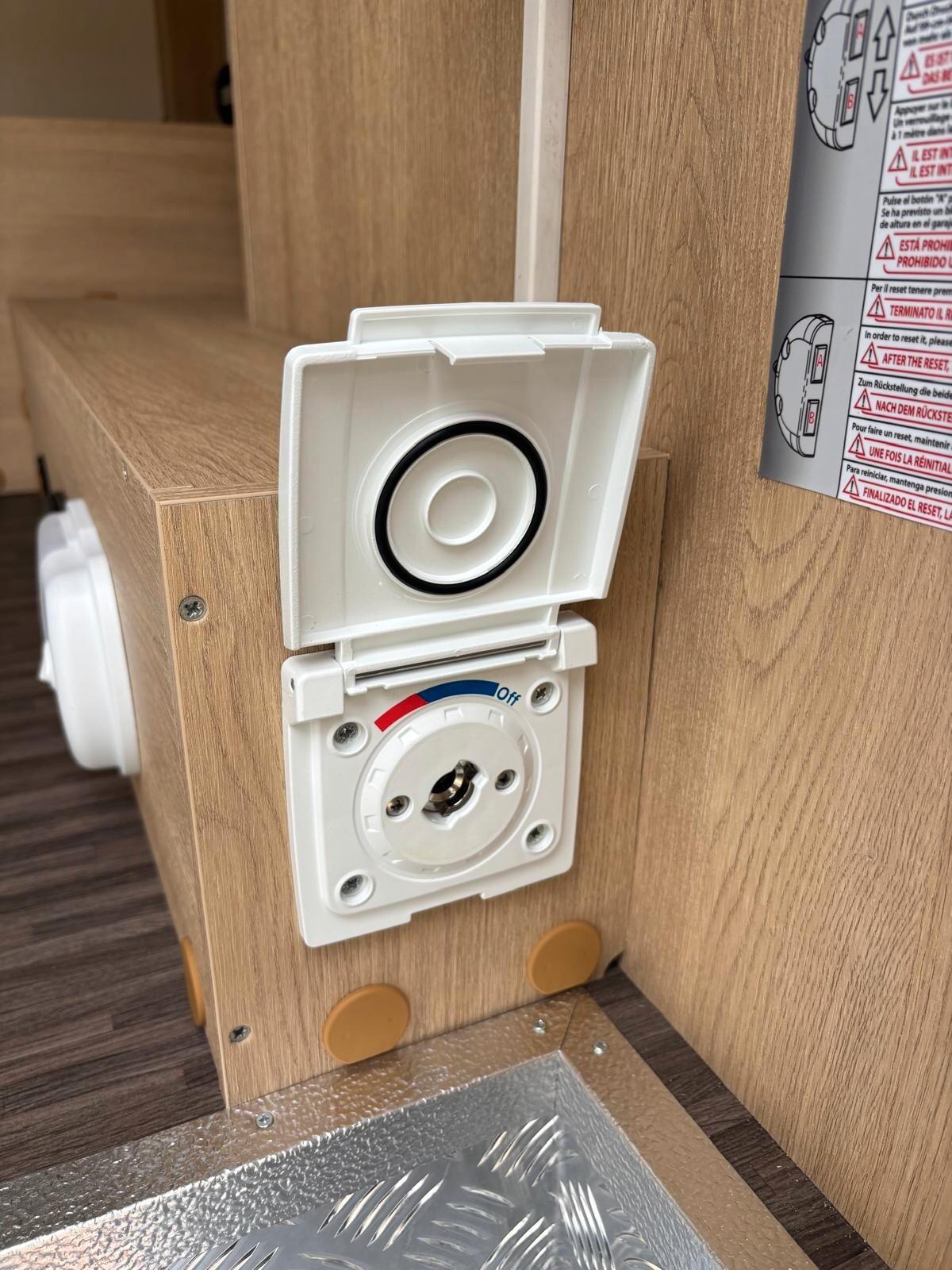 Ci International Spring Edition camper