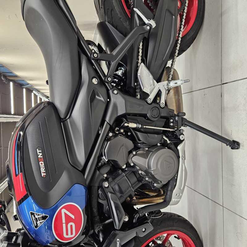 Triumph Trident 660 Triple Tribute Edition - 2025