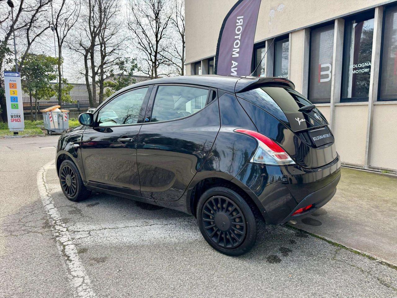Lancia Ypsilon 1.2 BENZINA