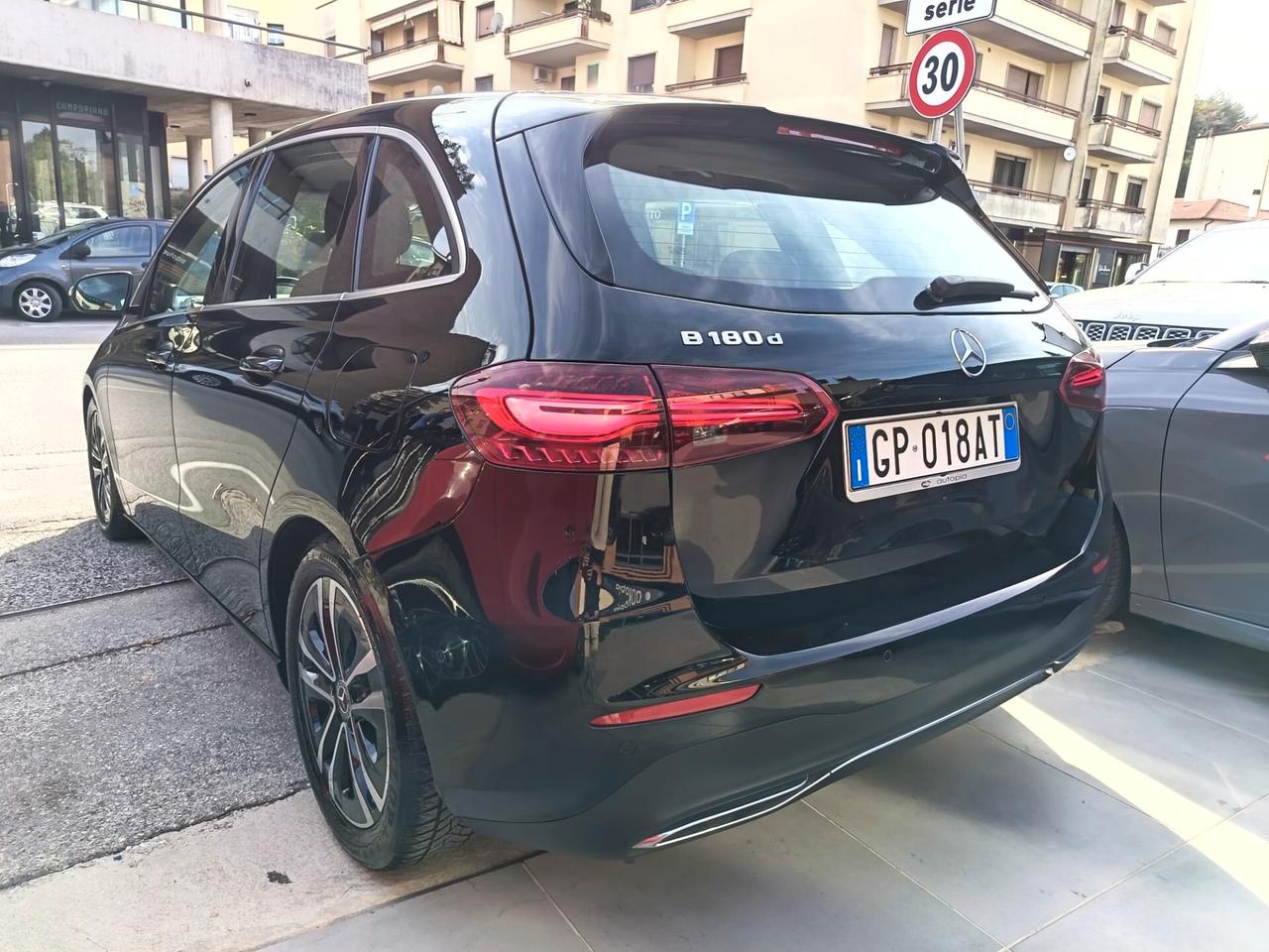 Mercedes-benz B 180 d Automatic AMG Line Premium Plus