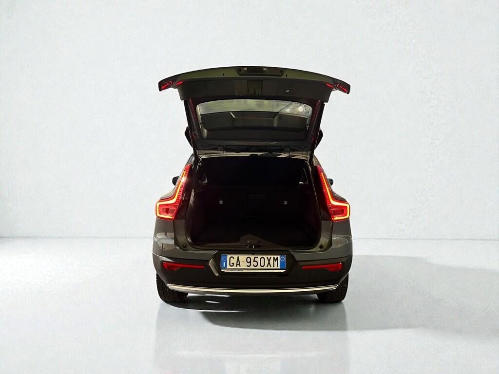 Volvo XC40 2.0 D4 Business Plus AWD Geartronic