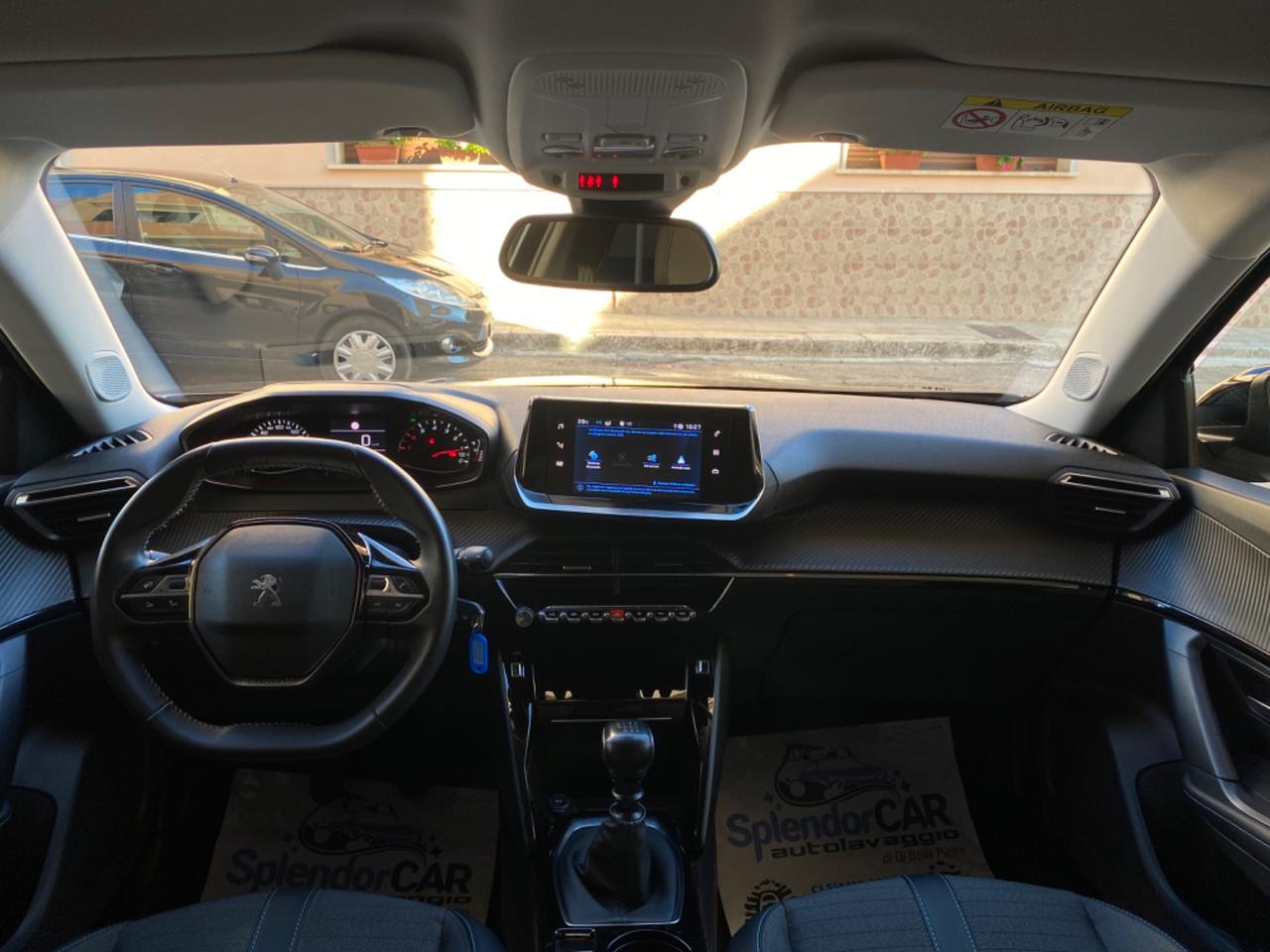 Peugeot 2008 PureTech 100 S&S Allure Pack