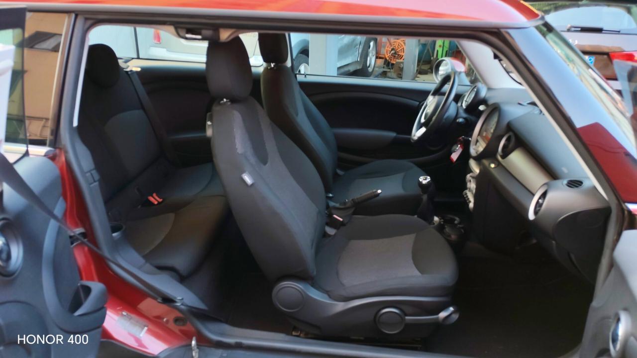 Mini Cooper Clubman 1.6 16V Chili