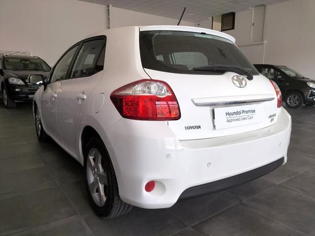 TOYOTA Auris 1.4 D-4D 5 porte