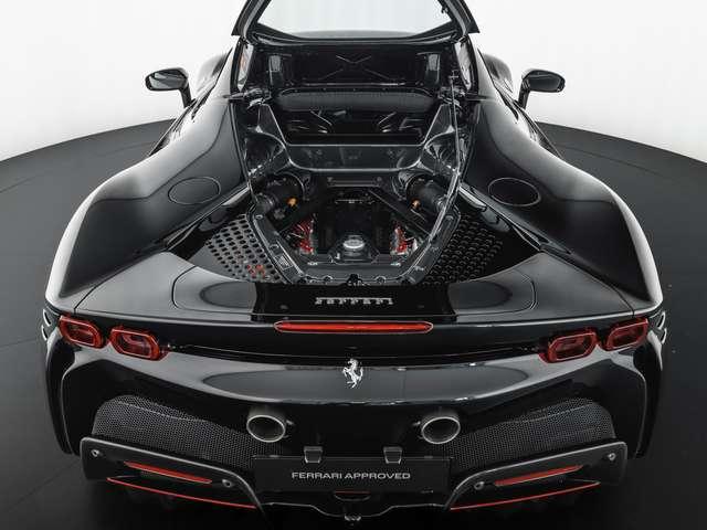 Ferrari SF90 Stradale