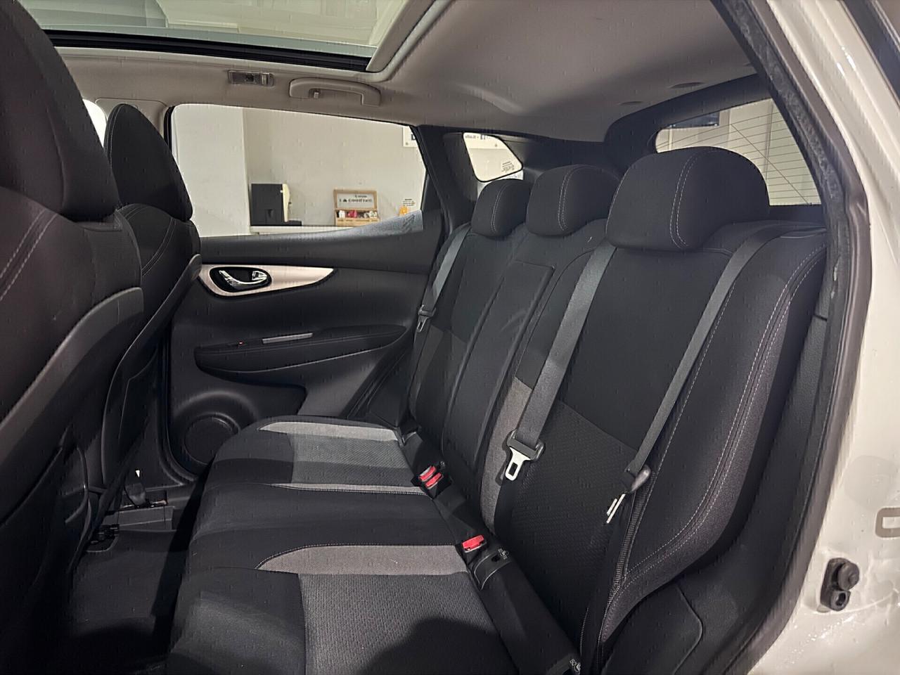 Nissan Qashqai 1.5 dCi N-Connecta Aziendale