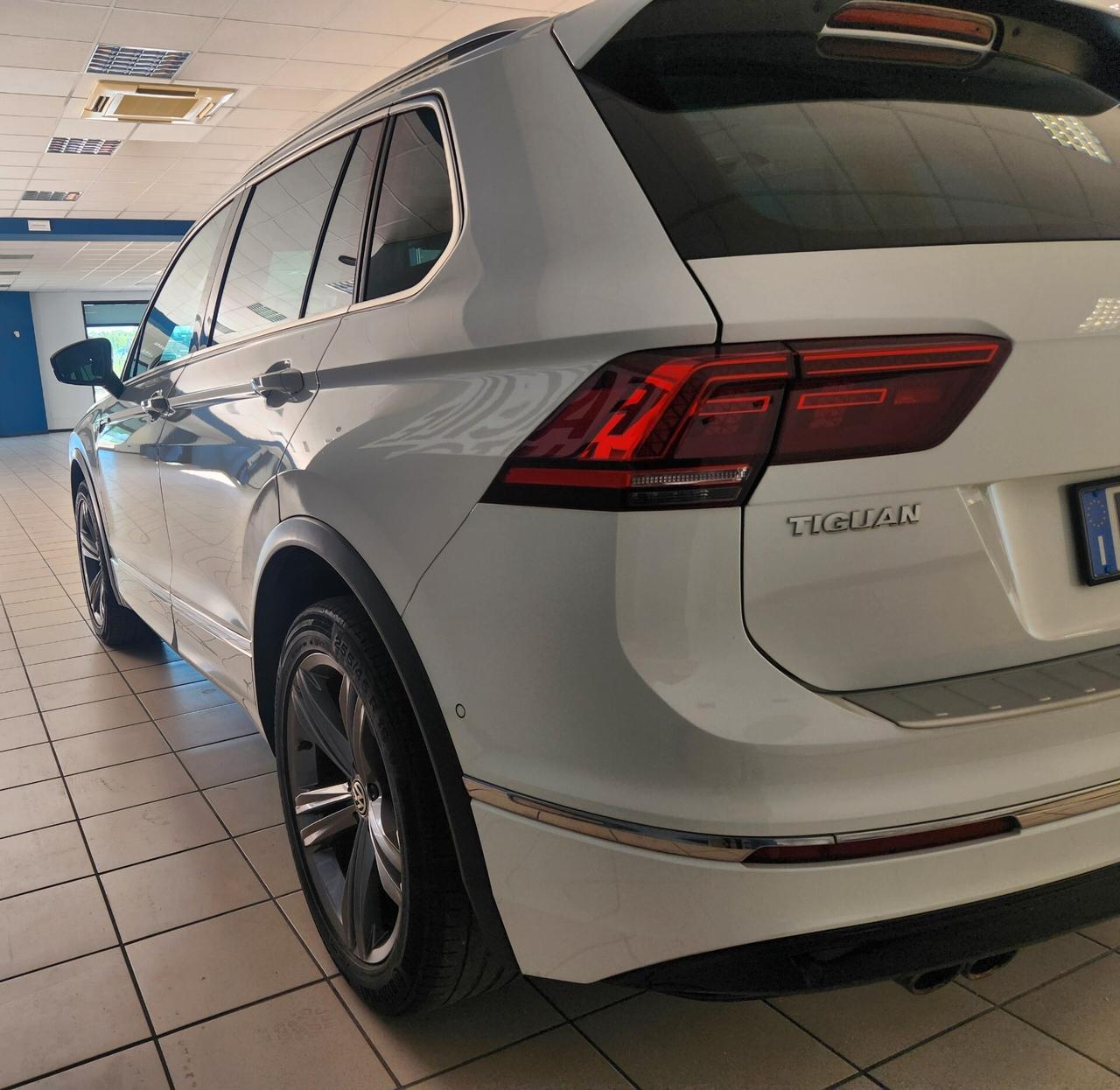 Volkswagen Tiguan 2.0 TDI SCR DSG 4MOTION Advanced BMT