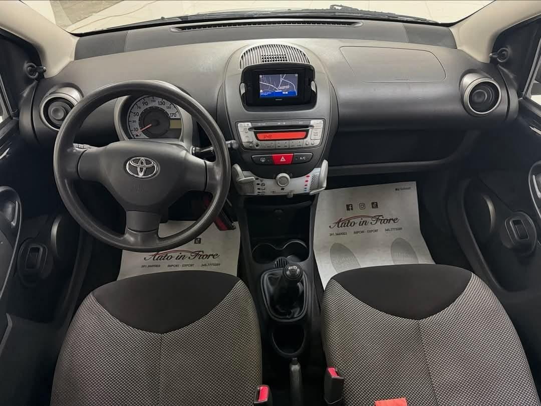 TOYOTA AYGO X,NAVI,5 PORTE,OTTIMA PER NEOPATENTATI