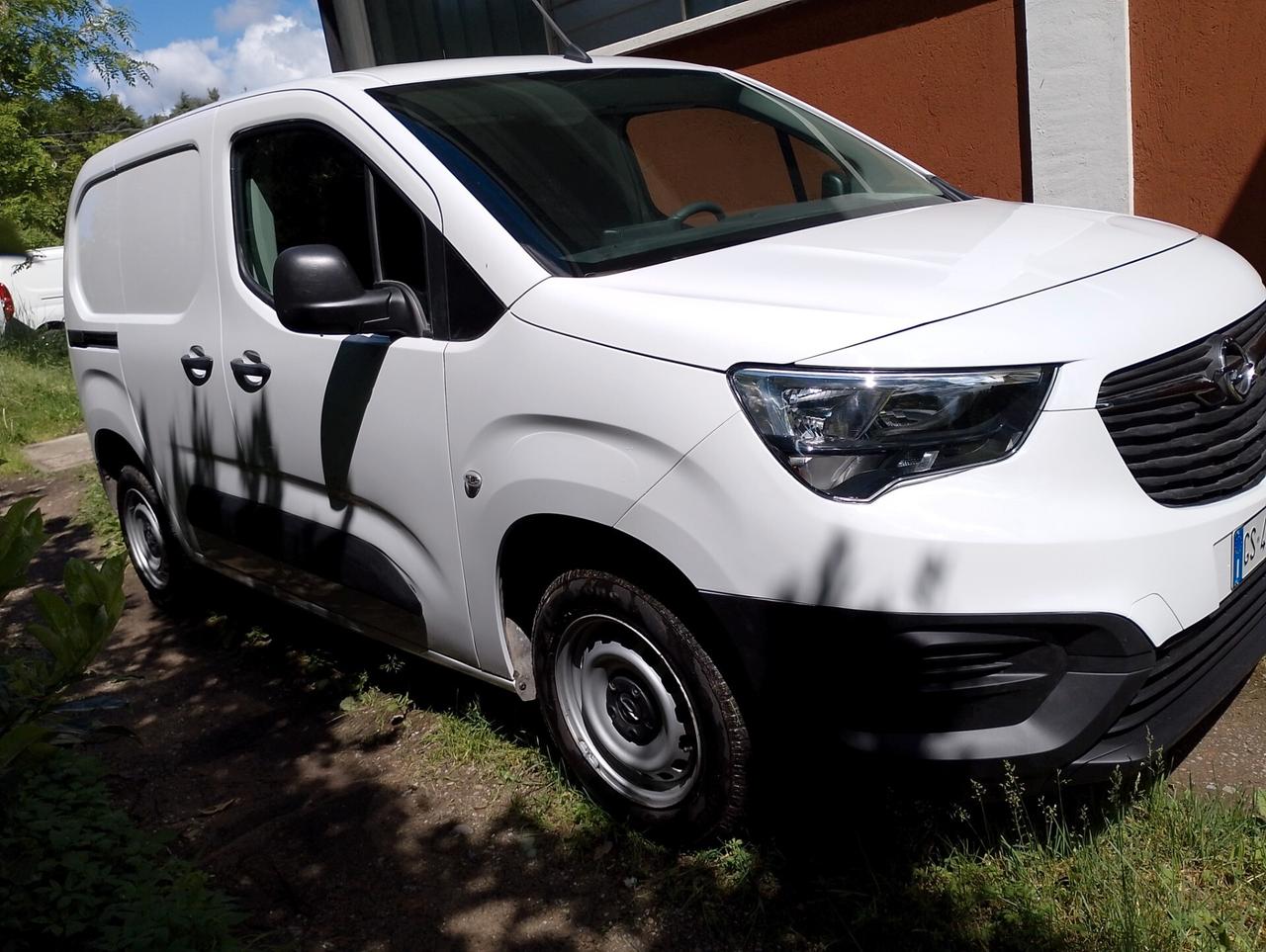 Opel Combo Cargo 1.5 Diesel 100CV S&S PC 650kg Edition
