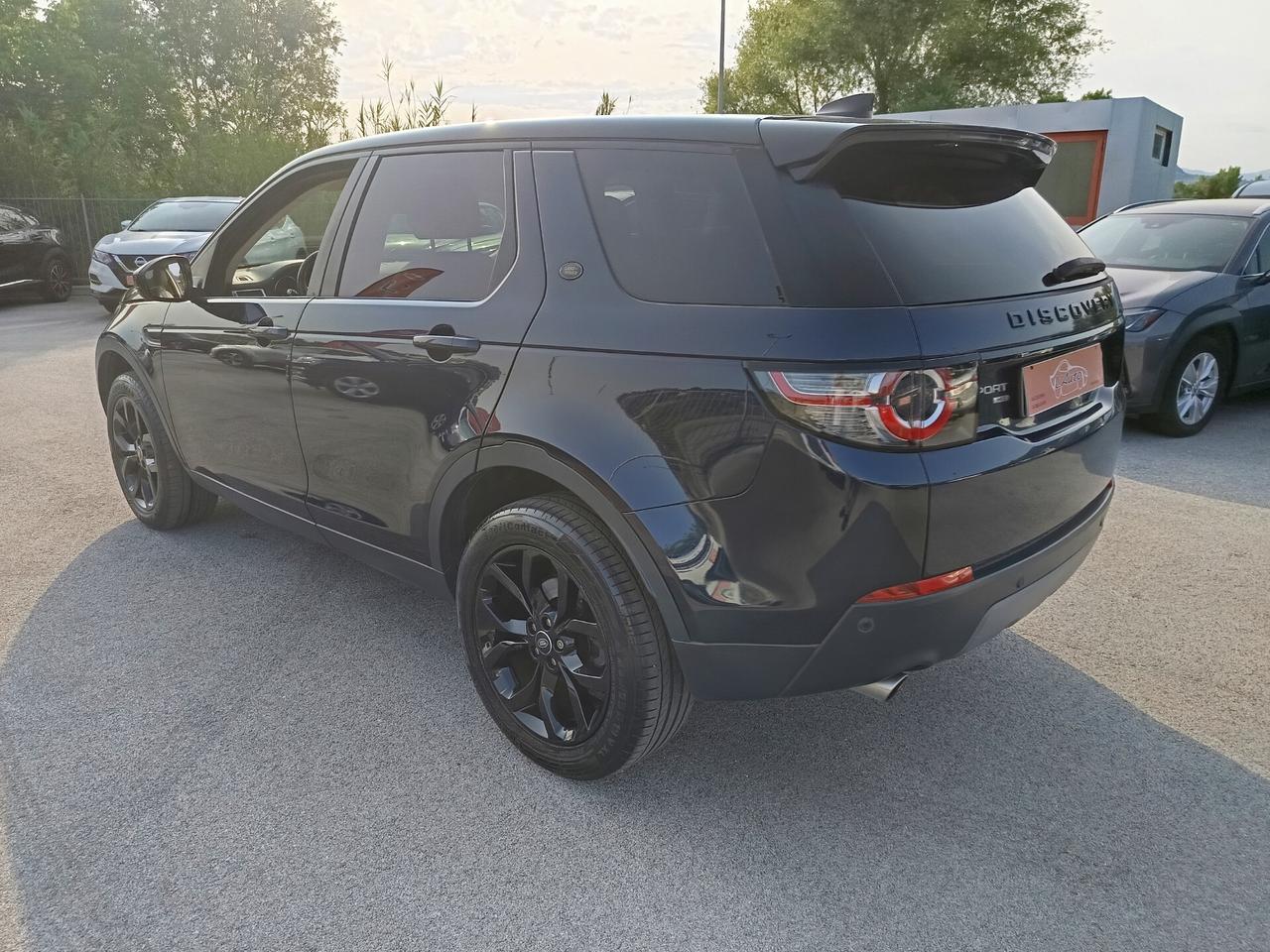 Land Rover Discovery Sport 2.0 TD4 180 CV HSE AWD AUTO