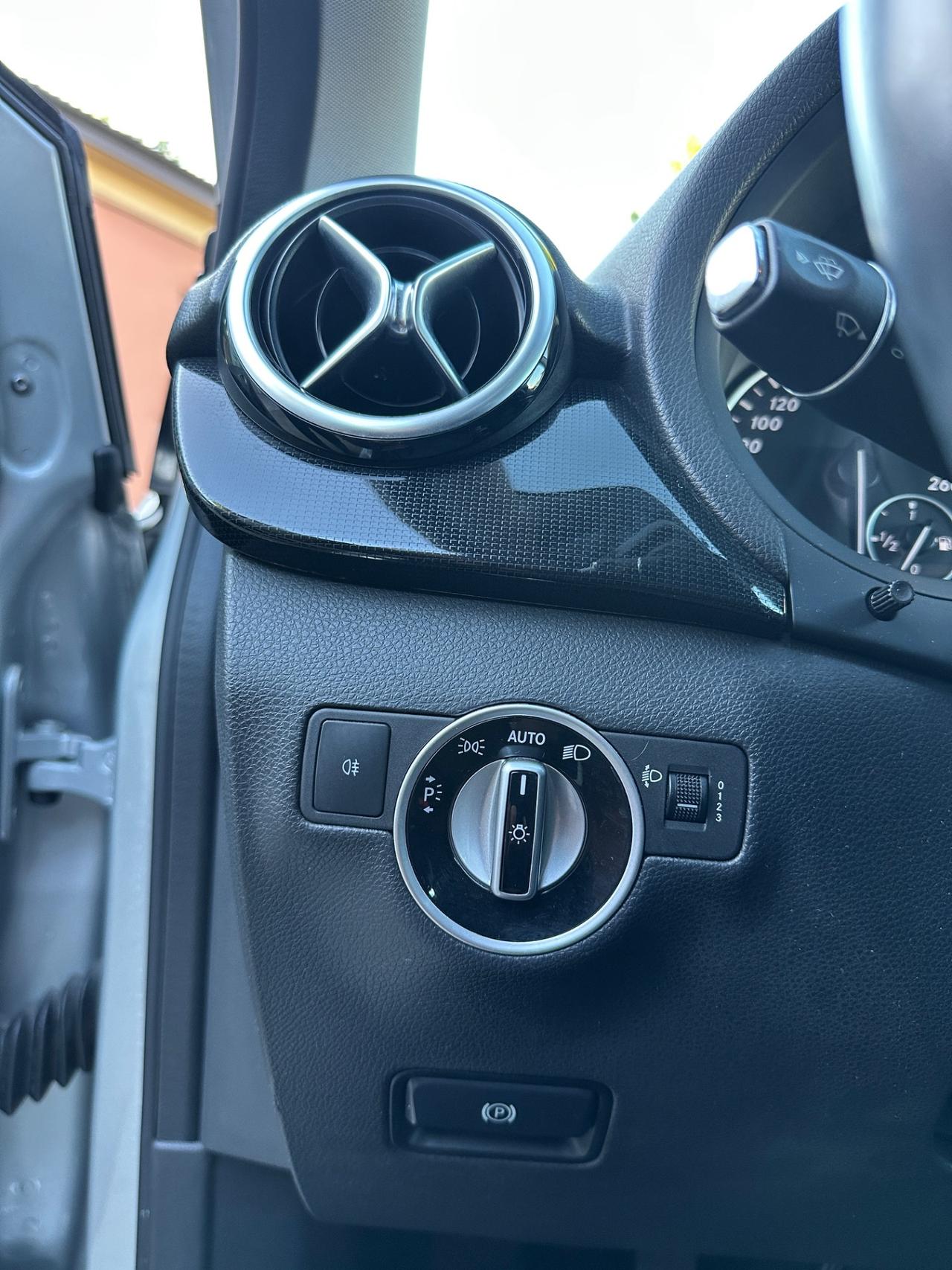 Mercedes-benz B 180 CDI Premium