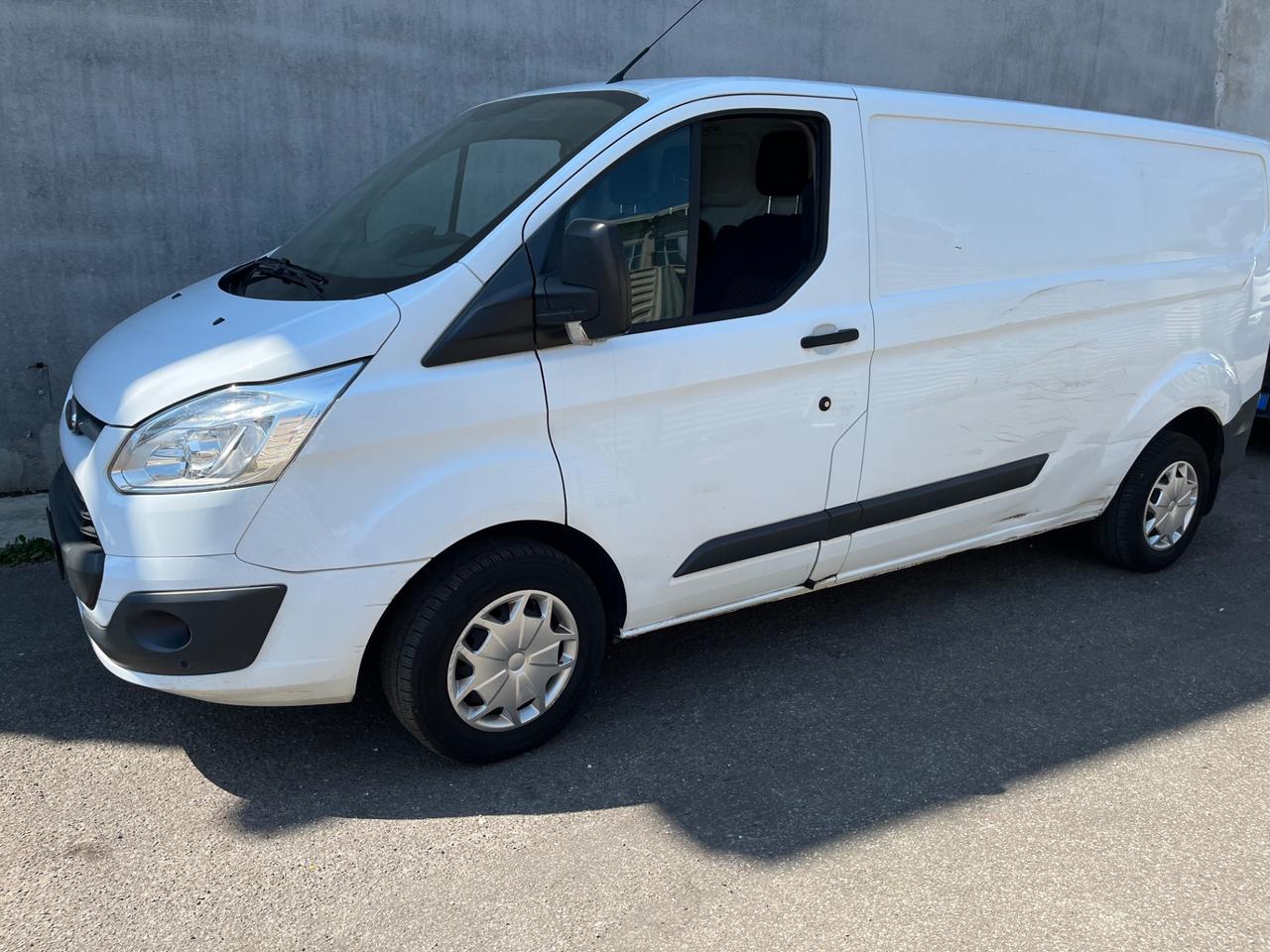 Ford Tourneo Custom Tourneo Custom 320 2.0 TDCi 130CV PC Trend
