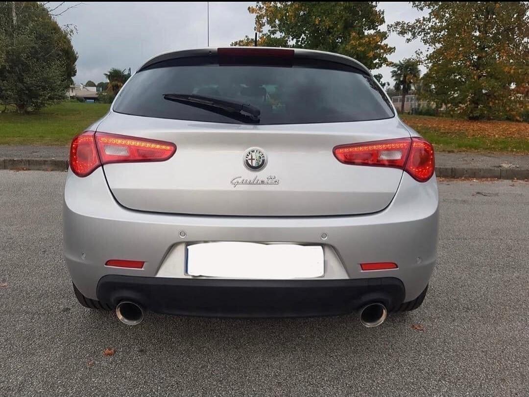 STUPENDA Alfa Romeo Giulietta 2.0 JTDm-2 170 CV TCT Exclusive