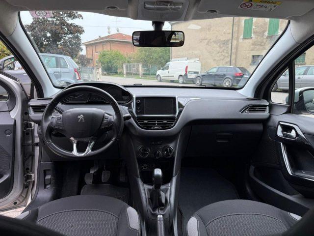 PEUGEOT 208 1° serie PureTech 82 5 p Allure OK NEOPATENTATO
