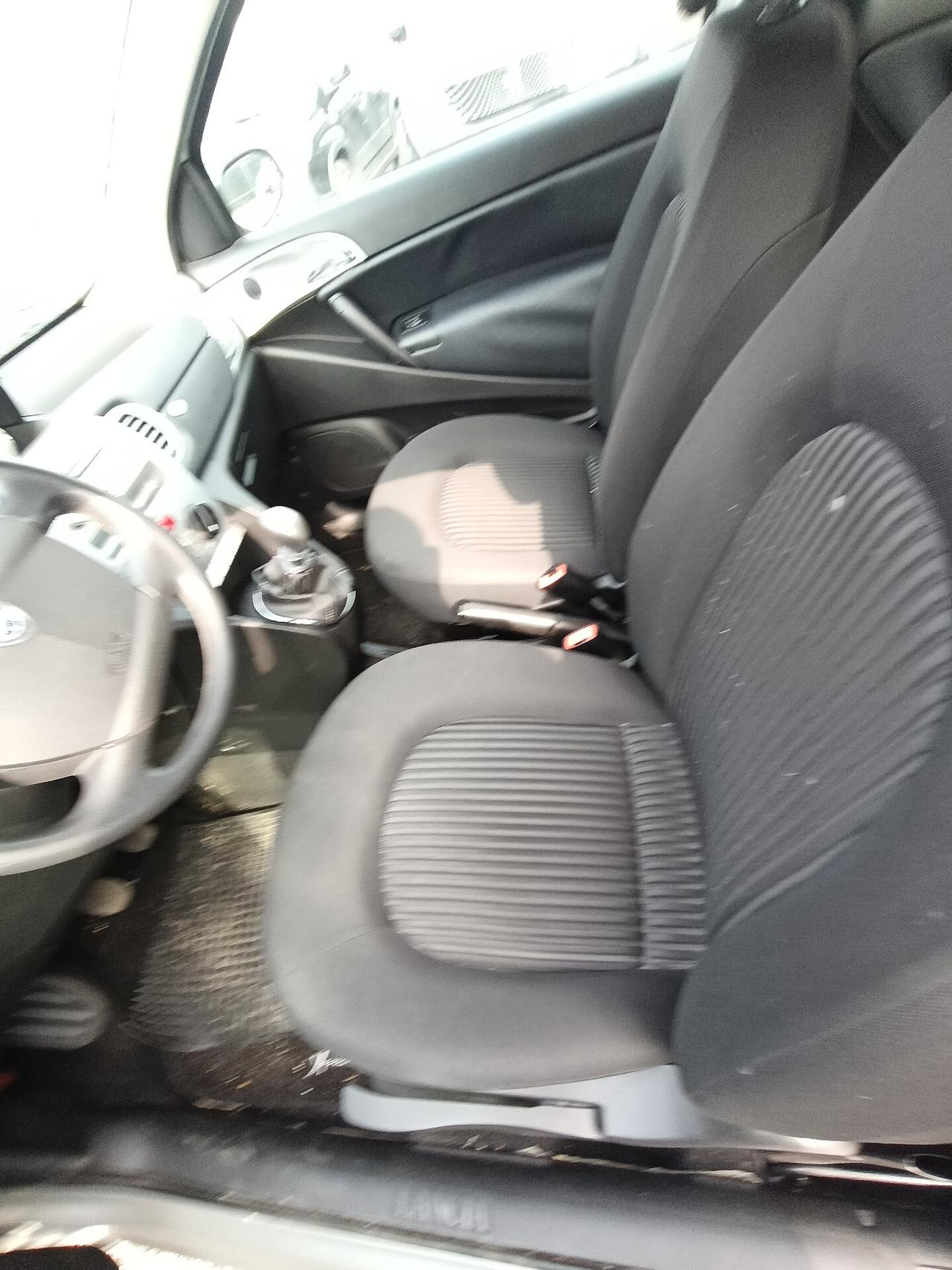 Lancia Ypsilon 1.2 Oro