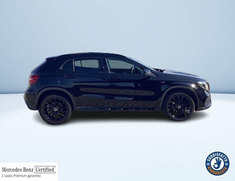 Mercedes-Benz GLA 180 NIGHT EDITION