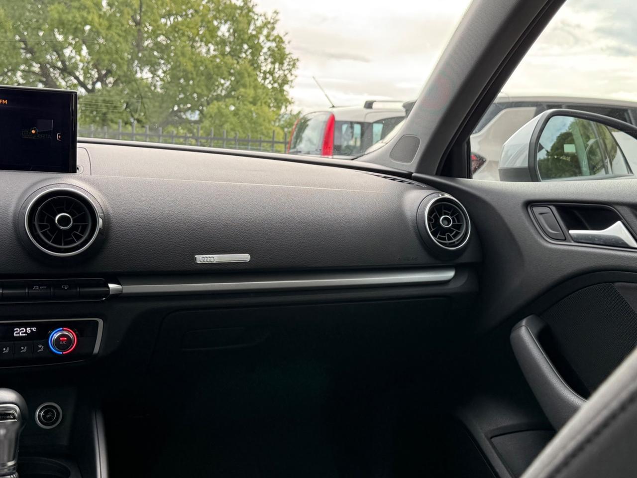 Audi A3 SPB 1.6 TDI 116 CV S tronic Sport