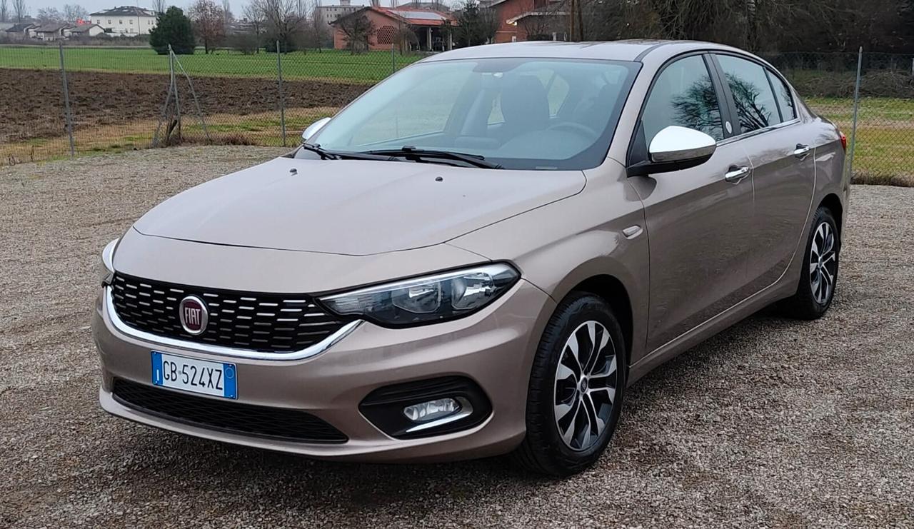 Fiat Tipo 1.0 4 porte