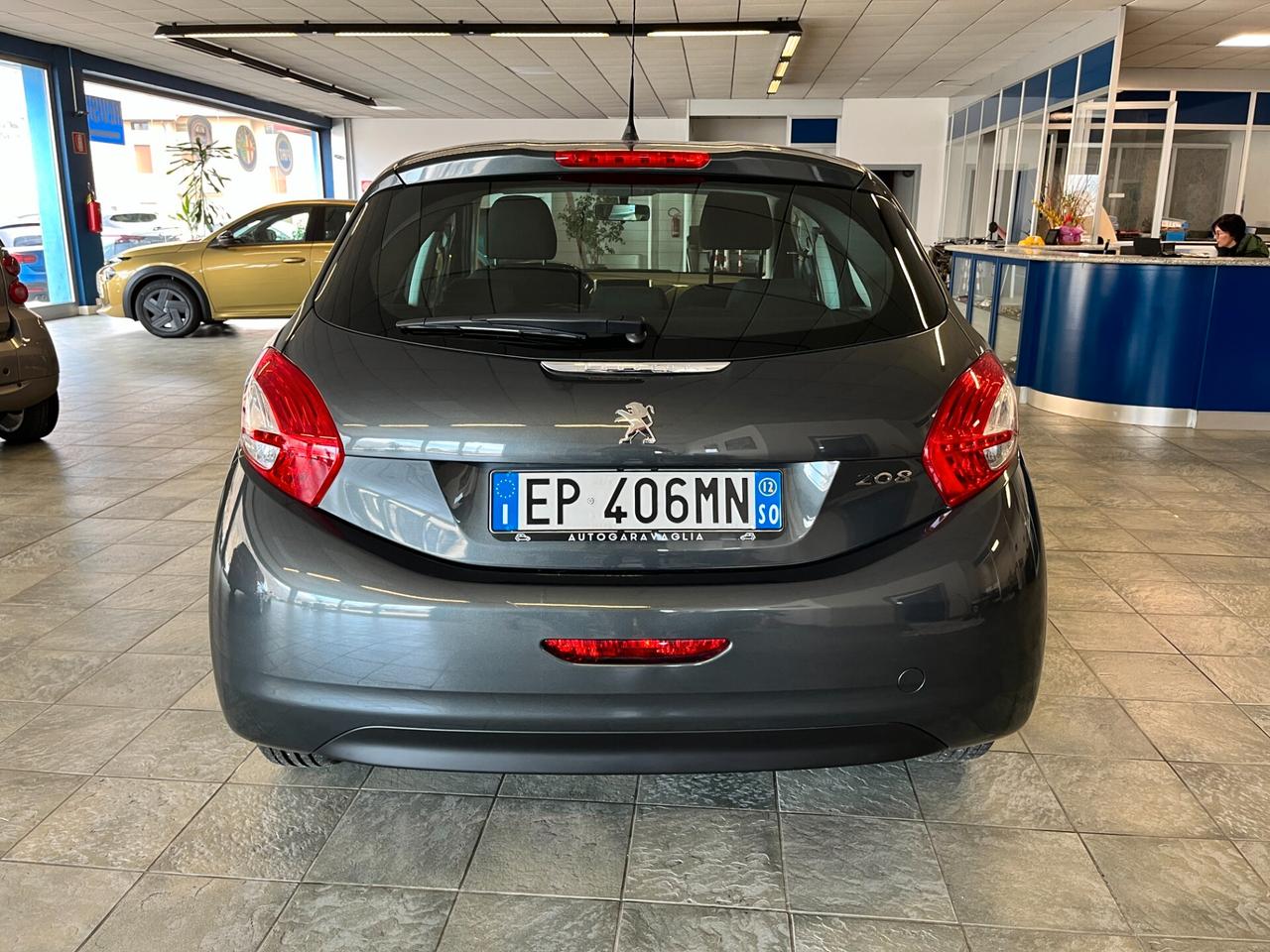 Peugeot 208 1.2 VTi 82 CV 5 porte Allure-NEOPATENTATI-