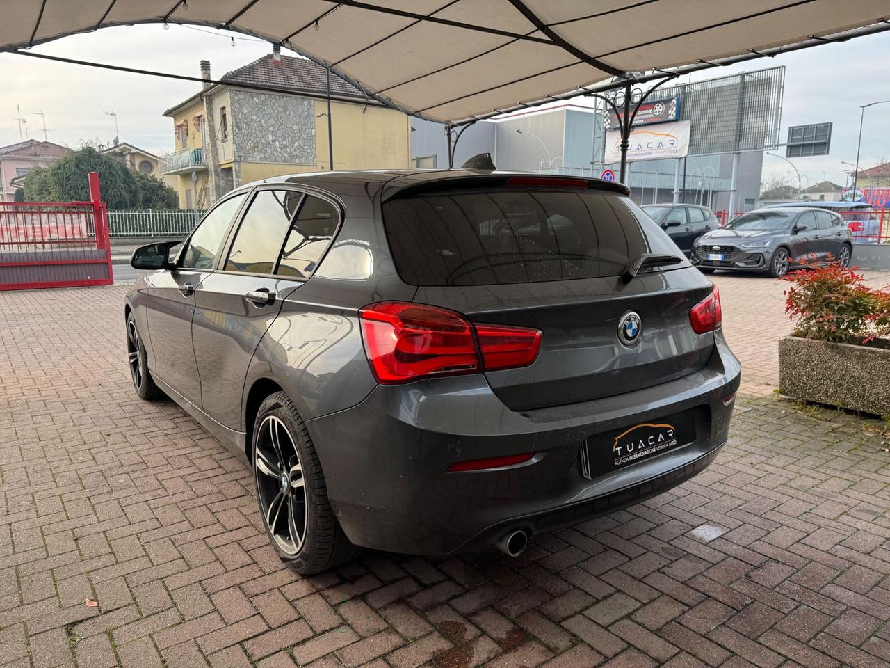 Bmw 118 Advantage 118 i #8583
