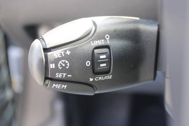 Peugeot 2008 1.2 Allure s&s 130cv Automatica con CarPlay