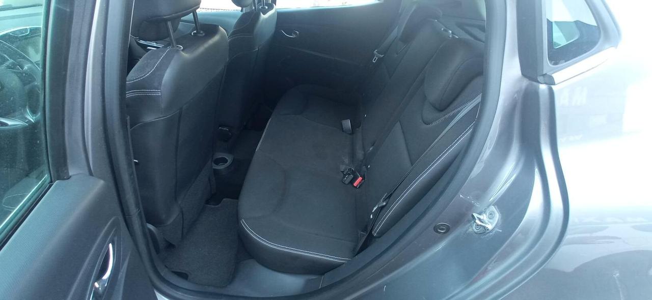 Renault Clio dCi Costume National