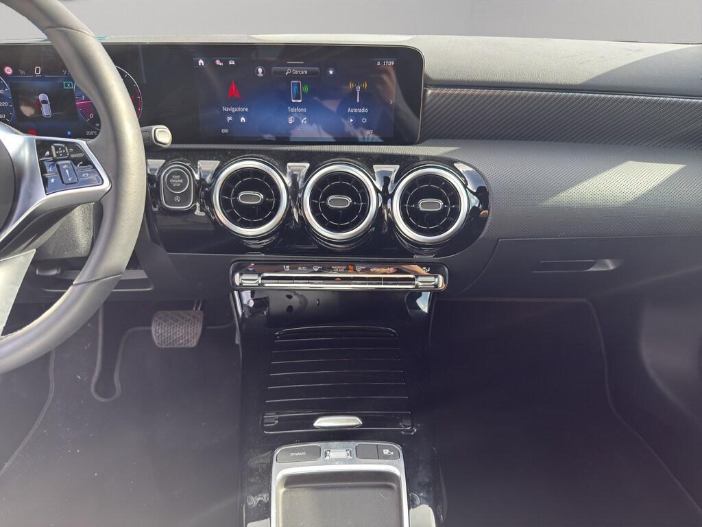 Mercedes Classe A 200 200 D Advanced Progressive 8G-DCT